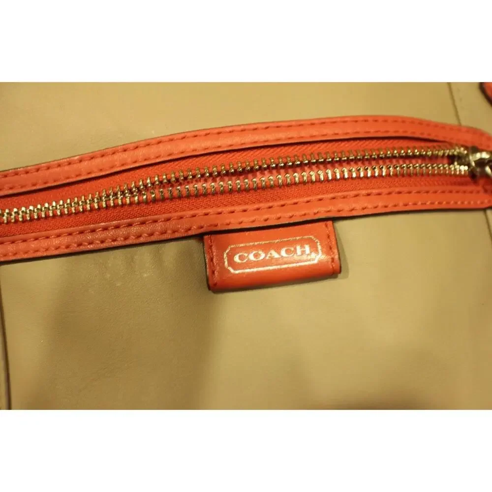 Coach Daisy Spectator Leather File Crossbody Bag F23943 (900